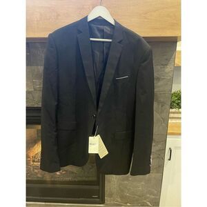 Mage Male Men’s Suit 